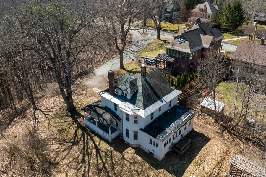 37 Edgehill Road, Saint Johnsbury, VT 05819 - #3