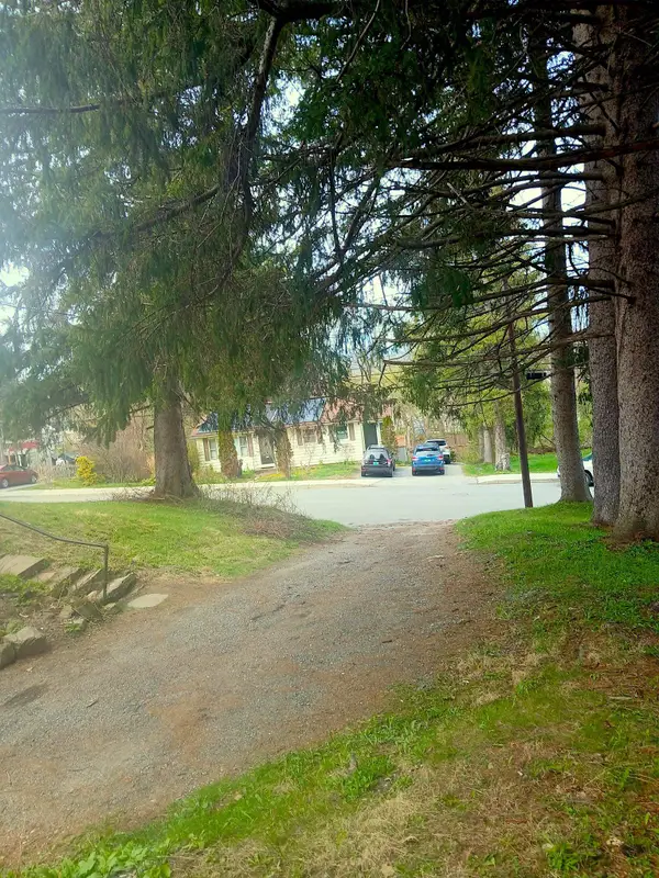 323 Weeks Street, Bennington, VT 05201