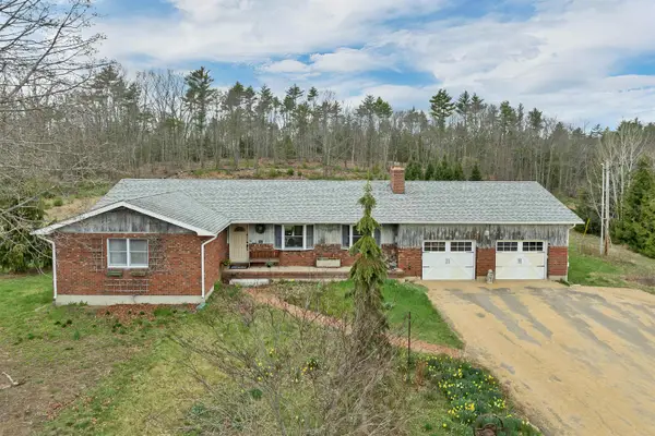 44 Suncook Valley Road, Barnstead, NH 03218