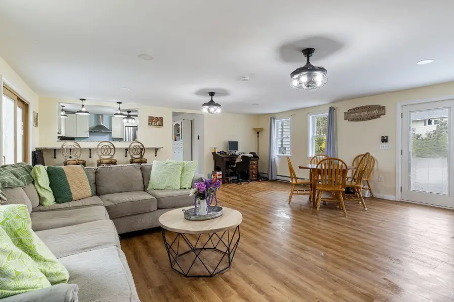 2 Marblehead Road, Windham, NH 03087 - #3