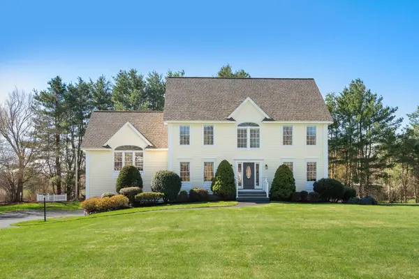 1 Silver Brook Street, Salem, NH 03079