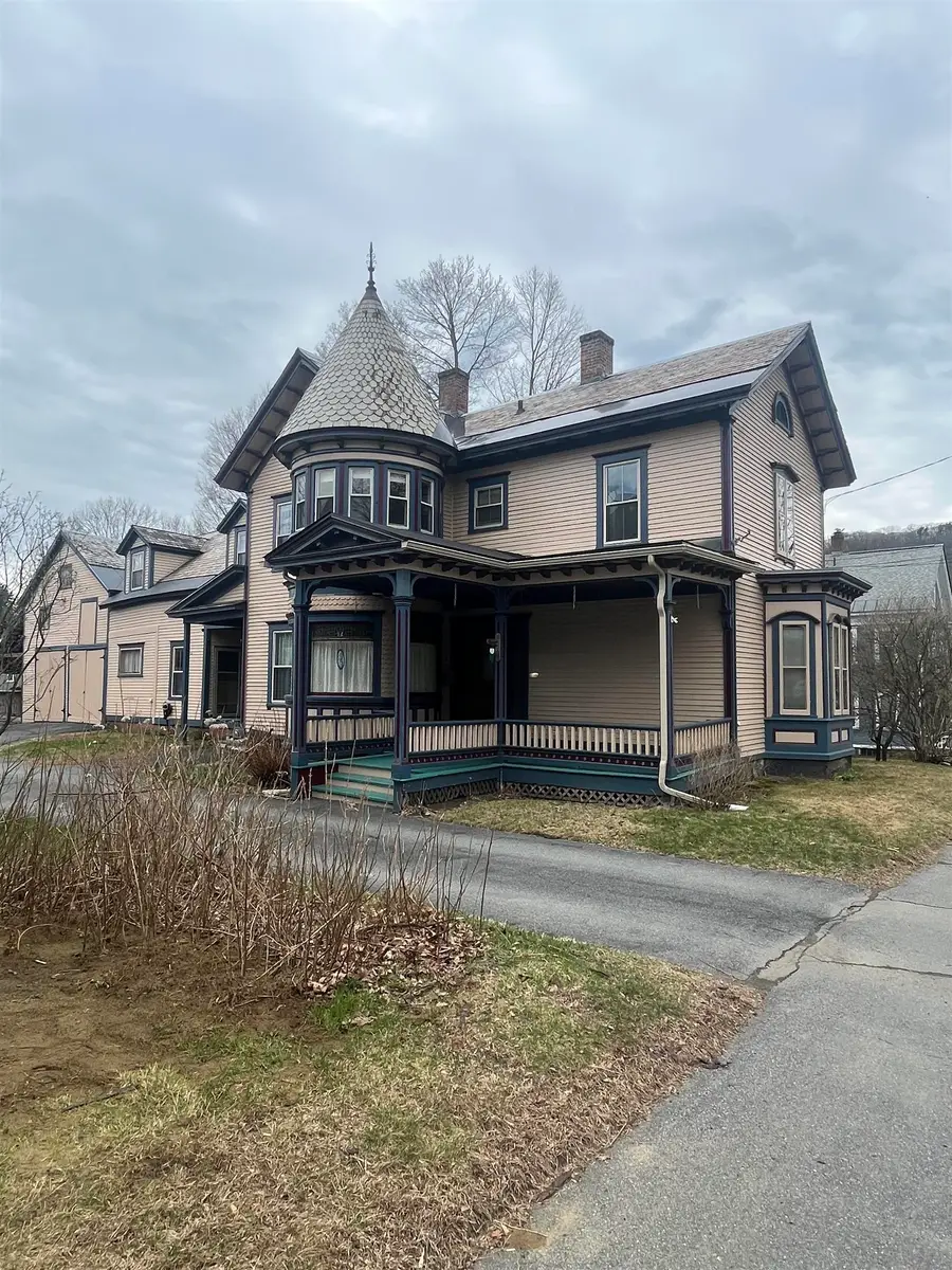 24 School Street, Rockingham, VT 05101 - #2