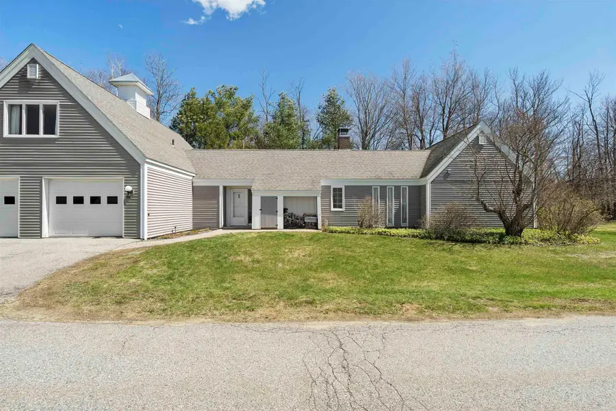 54 Hilltop Place, New London, NH 03257 - #2
