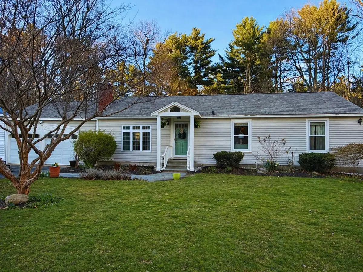 25 Moulton Ridge Road, Kensington, NH 03833 - #1