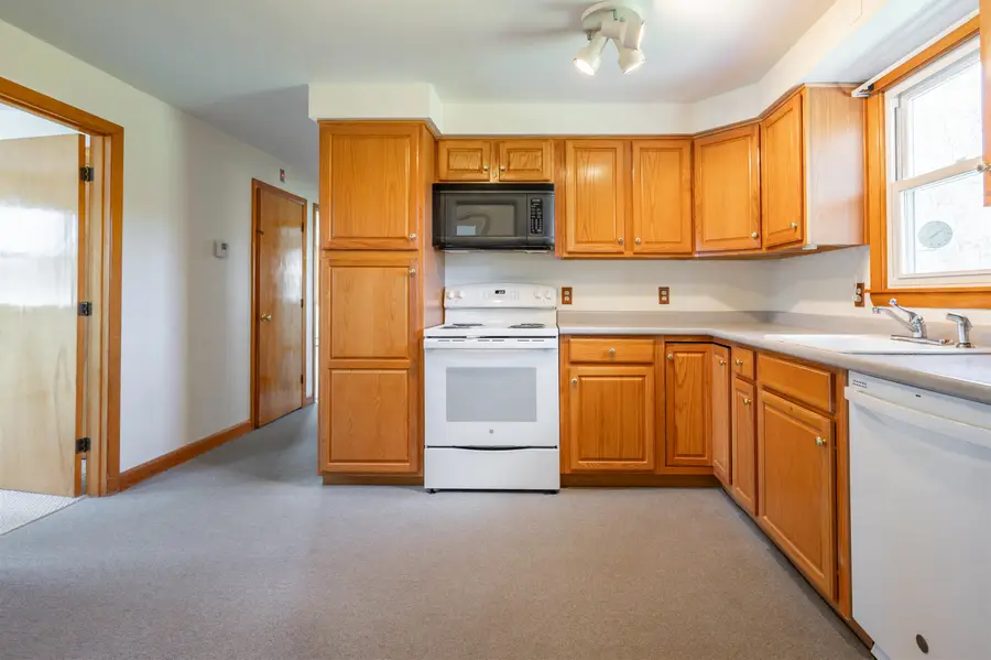 9 Juniper Lane, Nashua, NH 03063 - #2