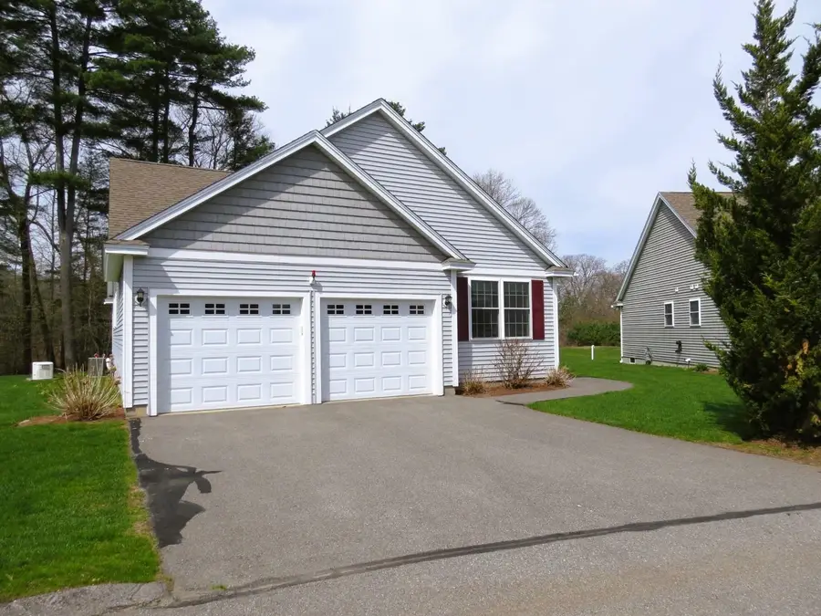 49 Jamesway Drive, Litchfield, NH 03051 - #2