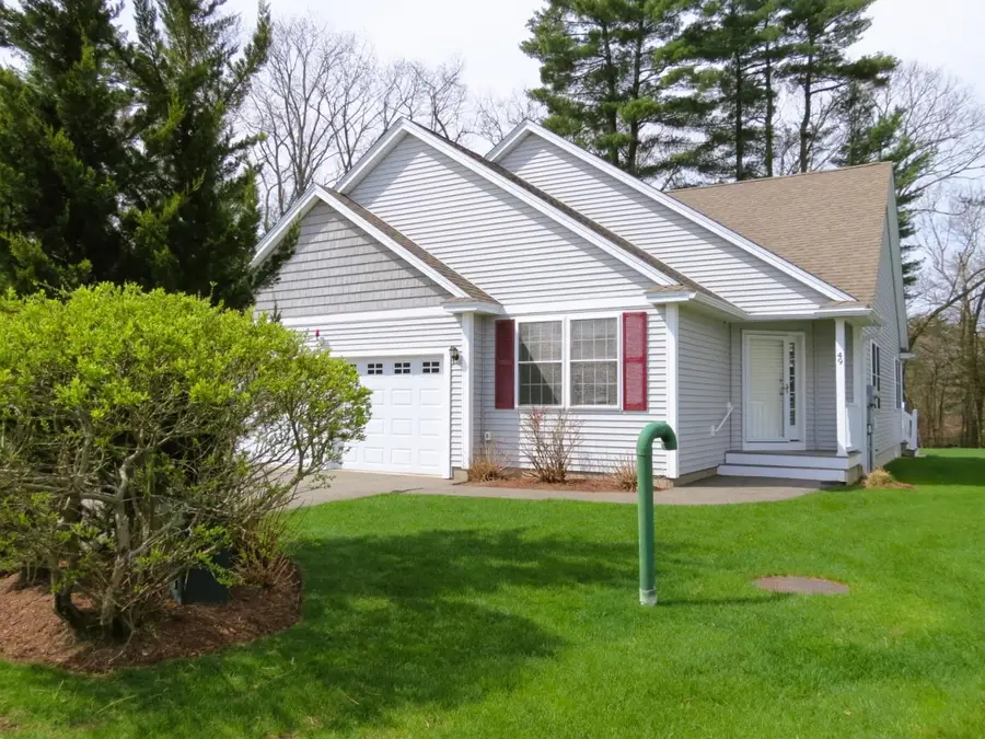 49 Jamesway Drive, Litchfield, NH 03051 - #3