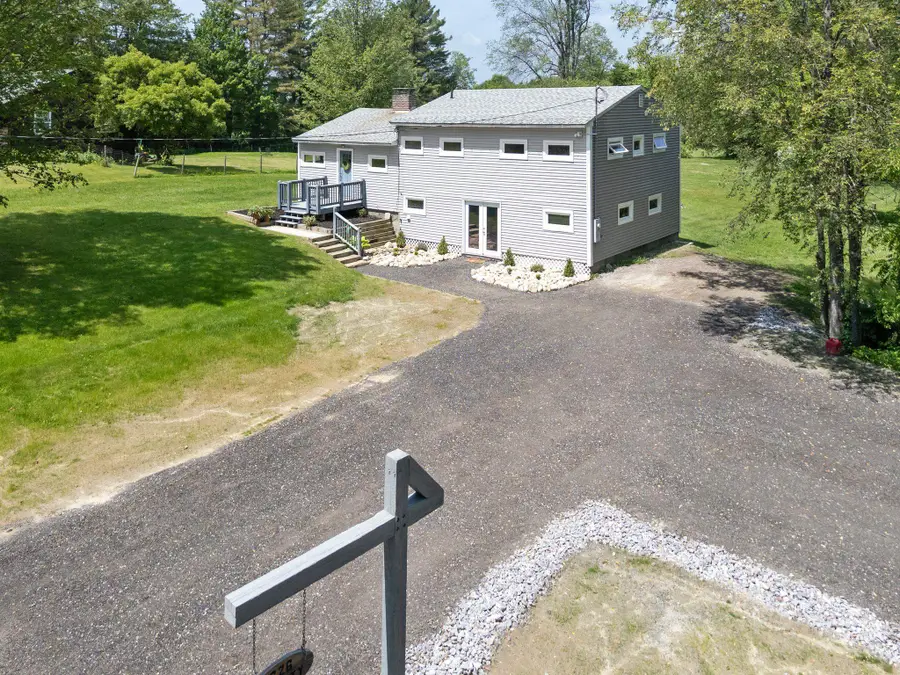626 County Road, New London, NH 03257 - #2