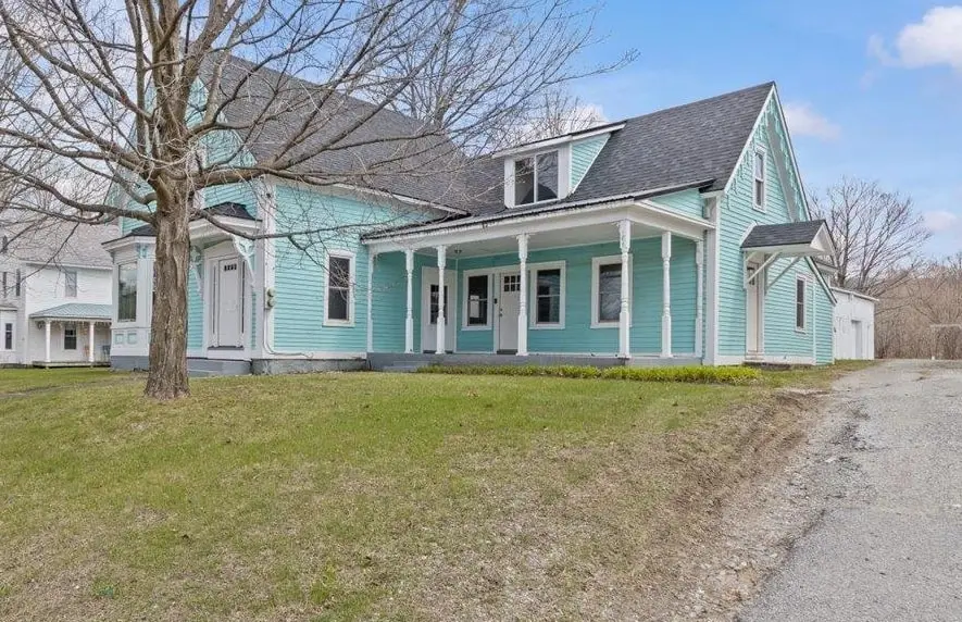 186 N. Main Street, Bakersfield, VT 05441 - #1