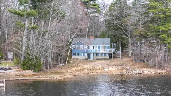 770 Route 153 Route, Middleton, NH 03887