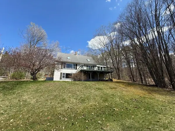33 Kolbe Lane, Enfield, NH 03748