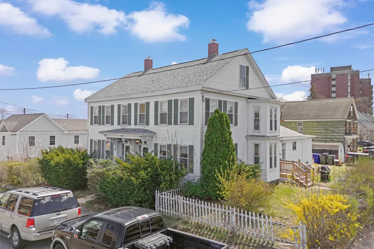 140 Douglas Street, Manchester, NH 03102 - #1