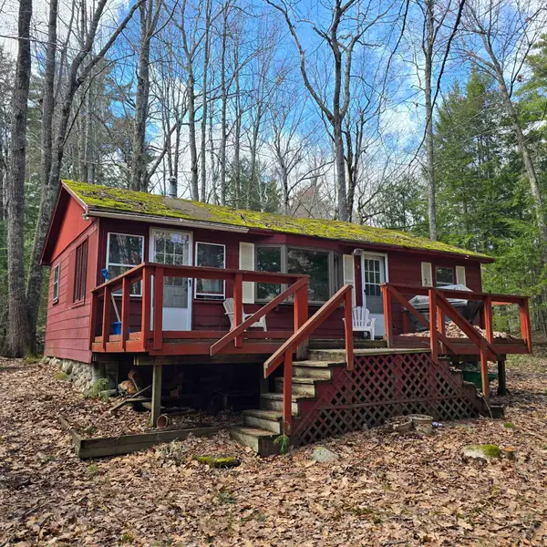 4 Elaine Road, Middleton, NH 03887