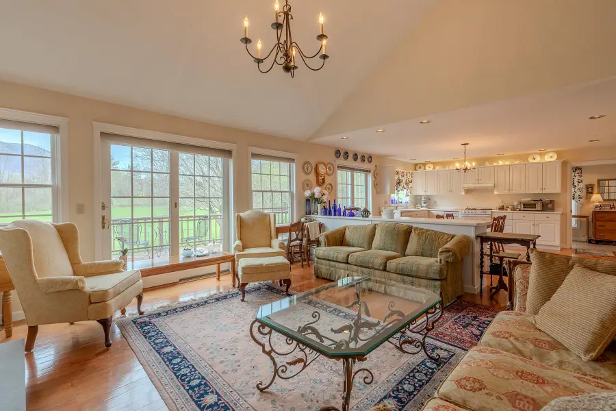 12 Beattie Lane, Manchester Center, VT 05255 - #3