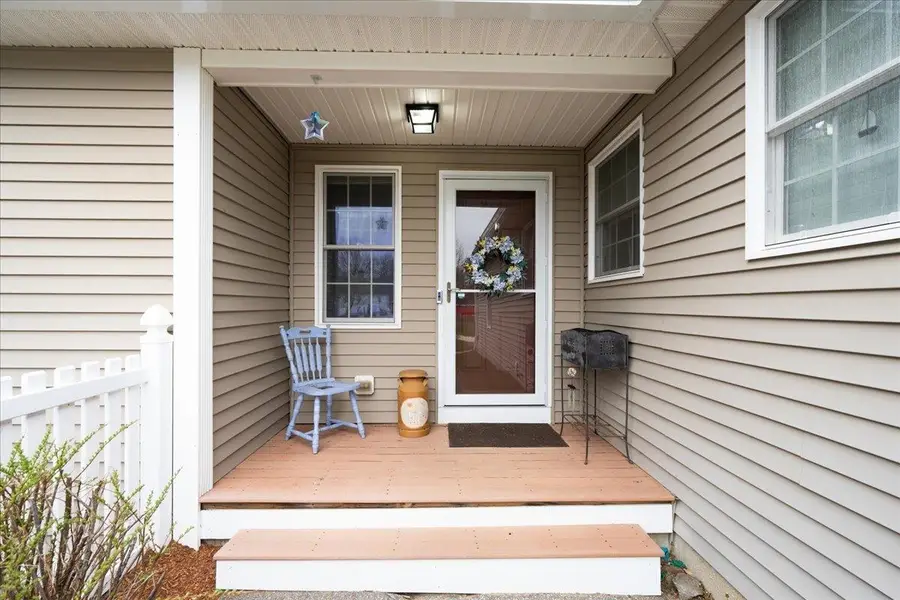 214 Cardigan Drive #B, Pembroke, NH 03275 - #2