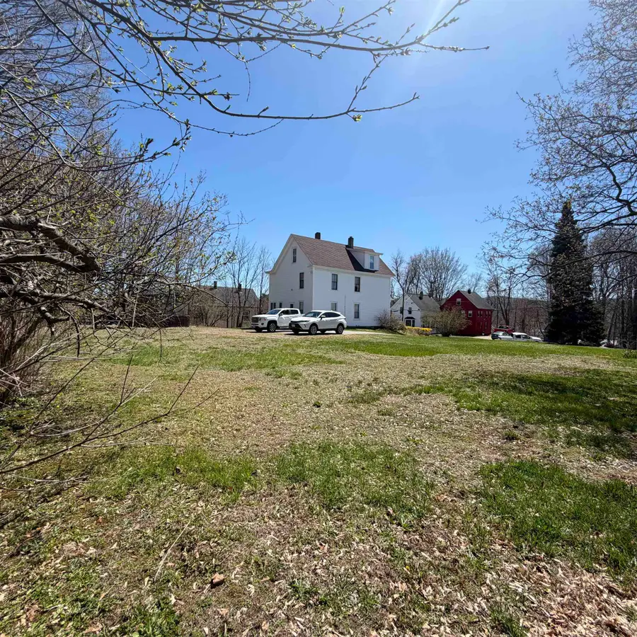 30 Mooney Street, Farmington, NH 03851 - #3