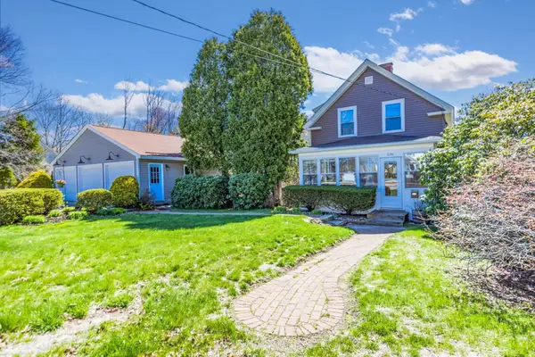 536 Middle Road, Portsmouth, NH 03801