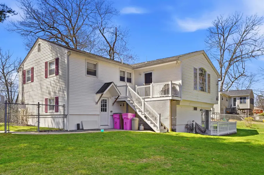 8 Old Coach Road, Salem, NH 03079 - #2