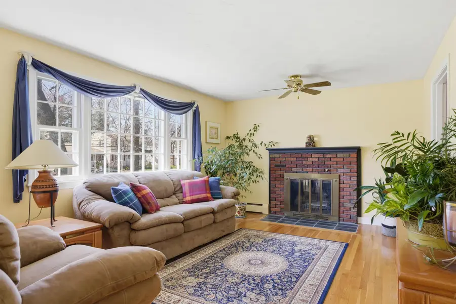 8 Old Coach Road, Salem, NH 03079 - #3