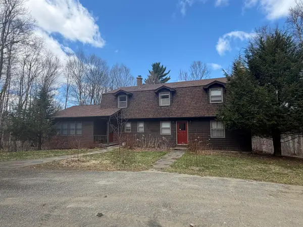 78 Hillside Drive, Derby, VT 05829