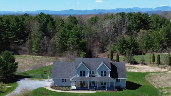55 Braeside Place, Ferrisburgh, VT 05473