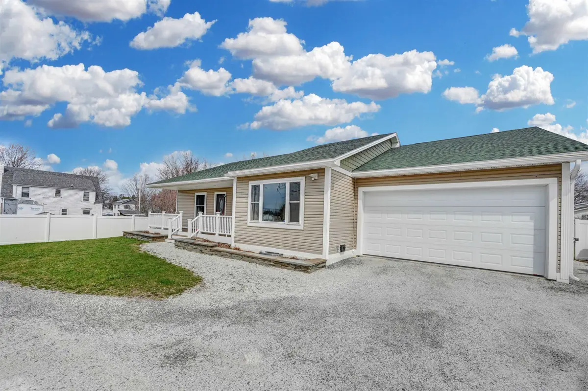 23 Thorpe Avenue, Saint Albans, VT 05478 - #1