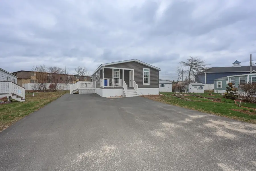 11 Hagop Road, Salem, NH 03073 - #2