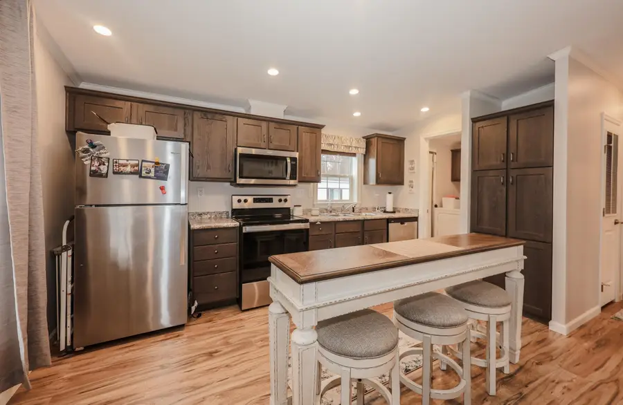 11 Hagop Road, Salem, NH 03073 - #3