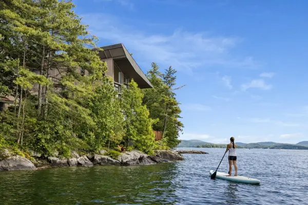 20 WYMAN Drive, Wolfeboro, NH 03894