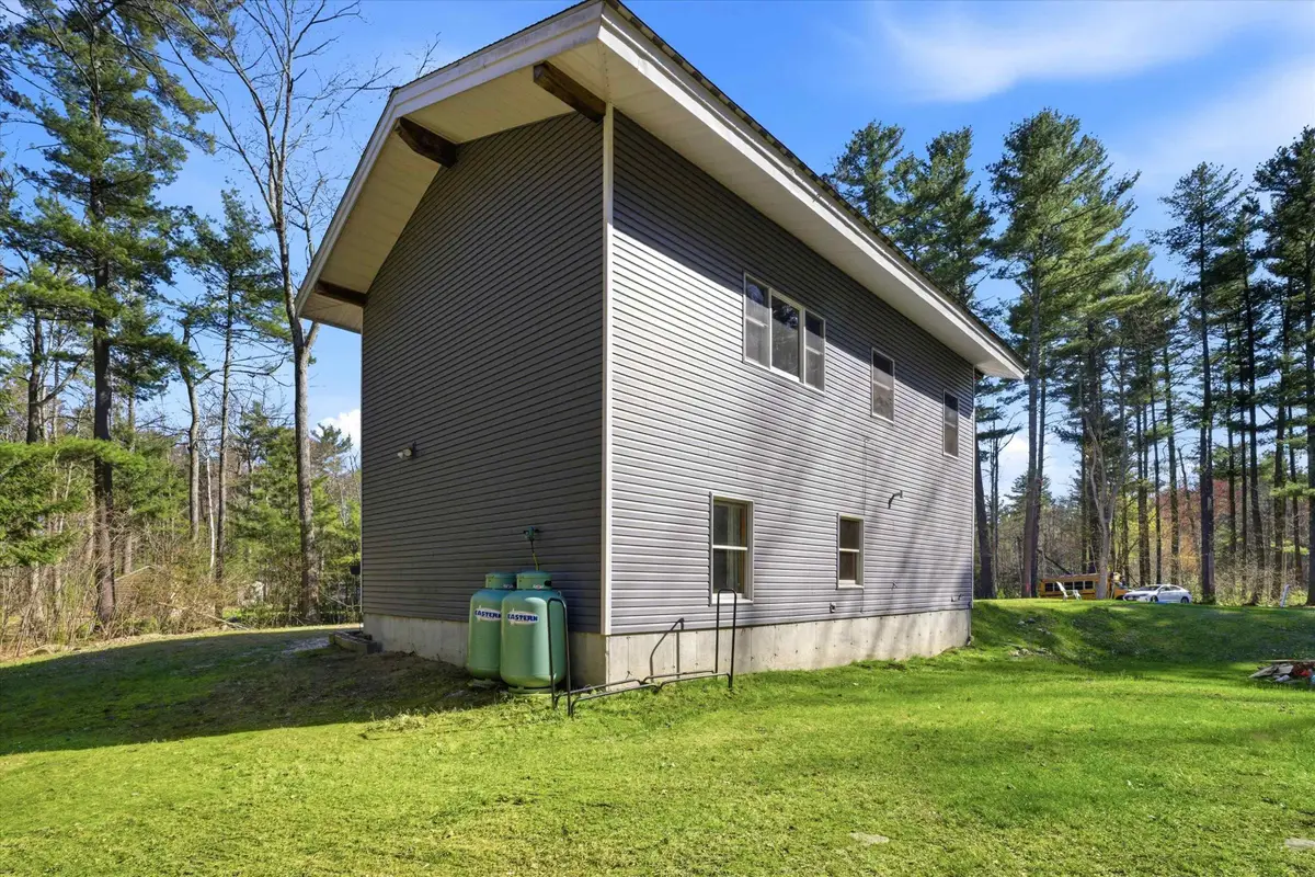 1 Deer Crossing Circle, Londonderry, NH 03053 - #1
