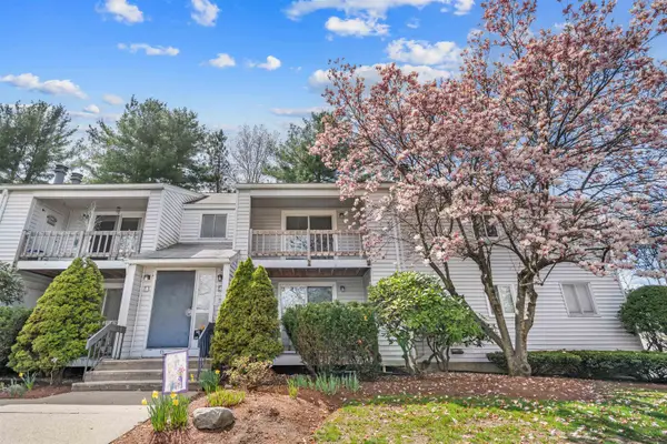 4 Ternbury Square #D3, Nashua, NH 03060