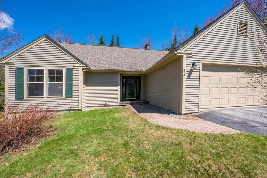 32 Cricenti Lane, New London, NH 03257 - #2