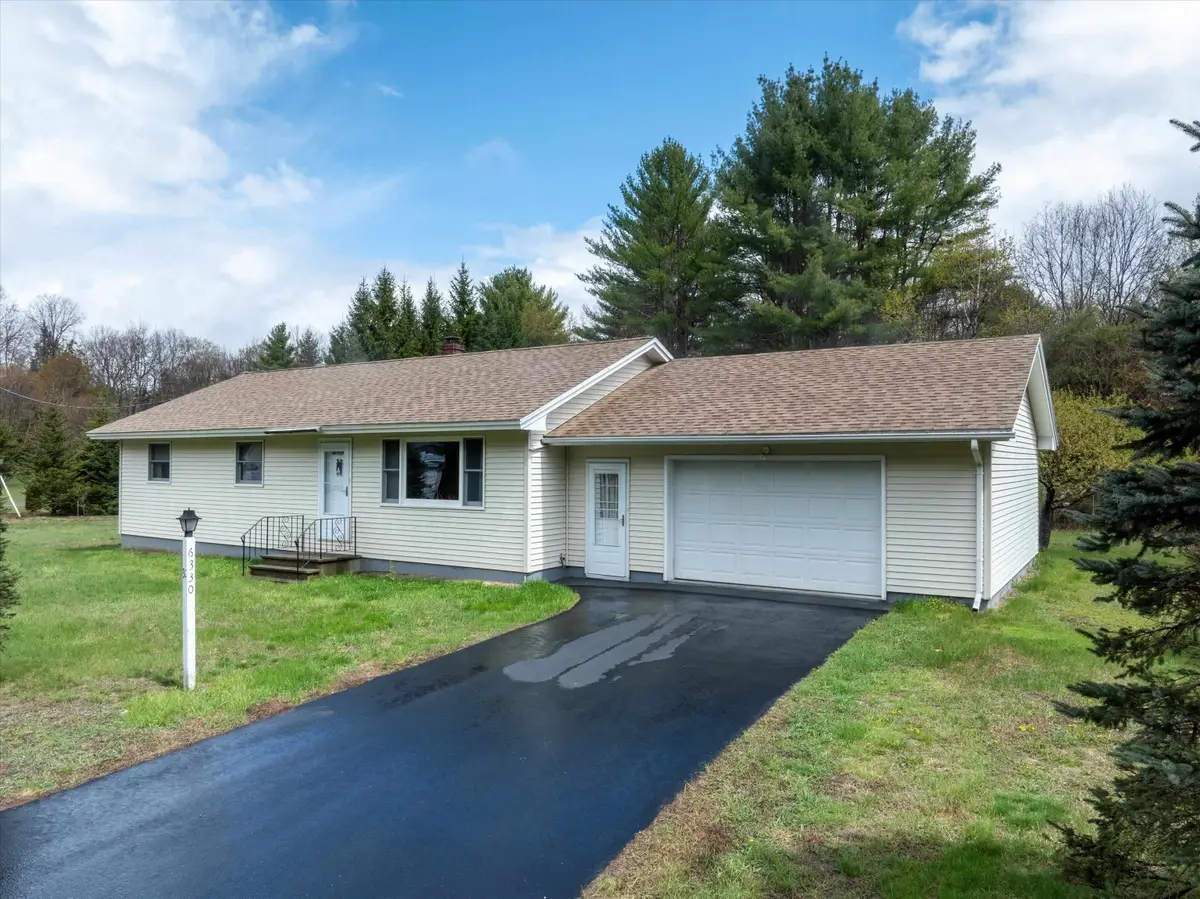 31 Northfield Drive, North Springfield, VT 05150 - #1