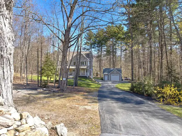 541 Bedford Road, New Boston, NH 03070