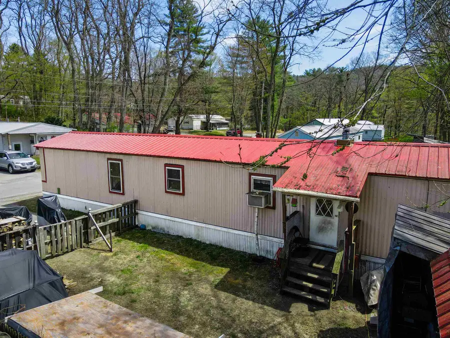3 Lower Landing Mhp, Charlestown, NH 03603 - #2