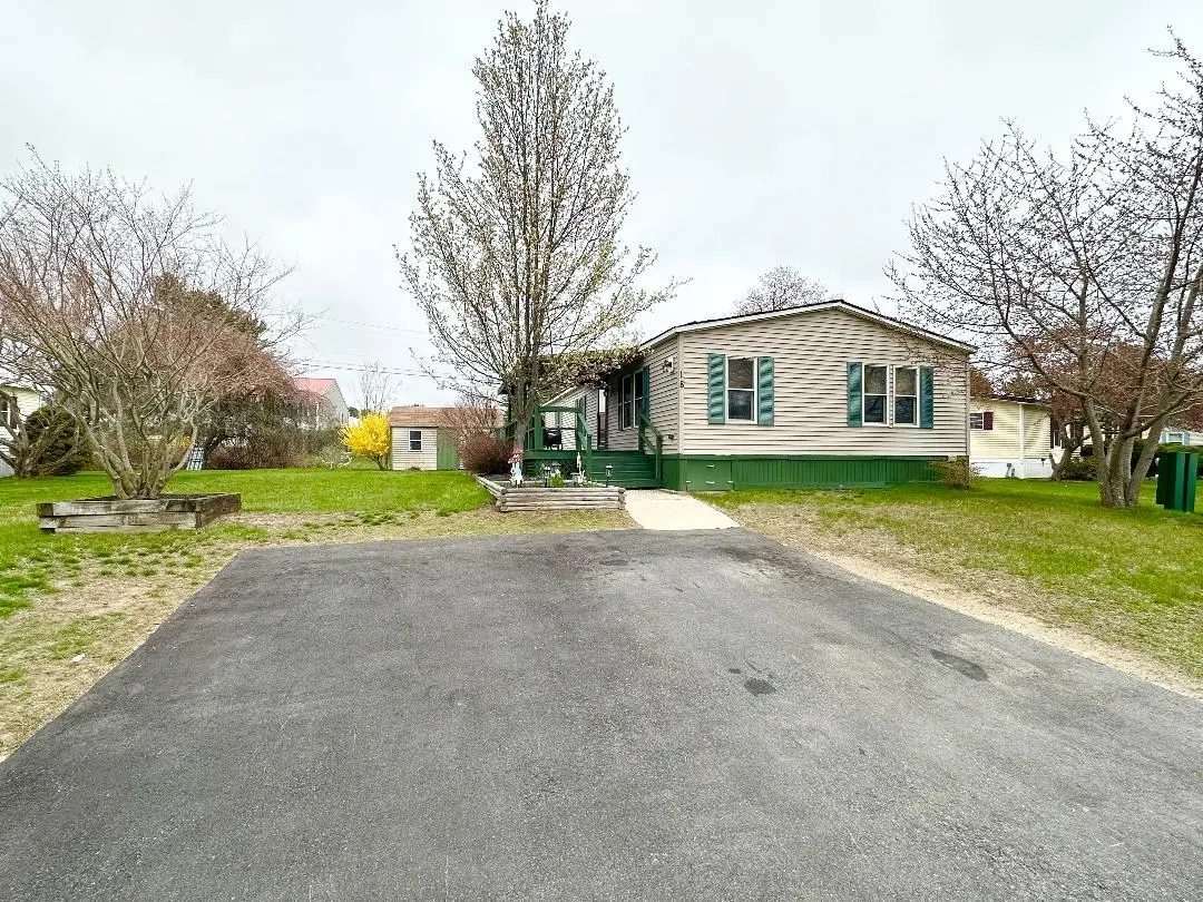 18 Sandpiper Path, North Hampton, NH 03862 - #1