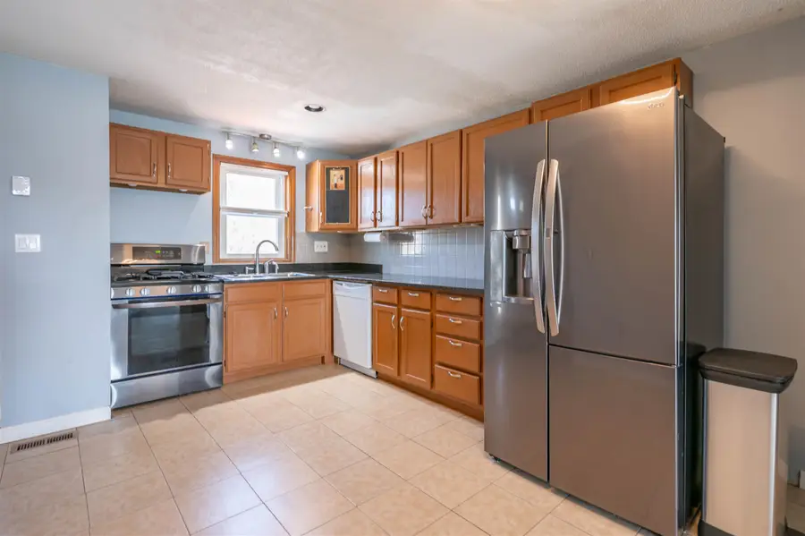 6 Pleasant Street #A5, Hooksett, NH 03106 - #2