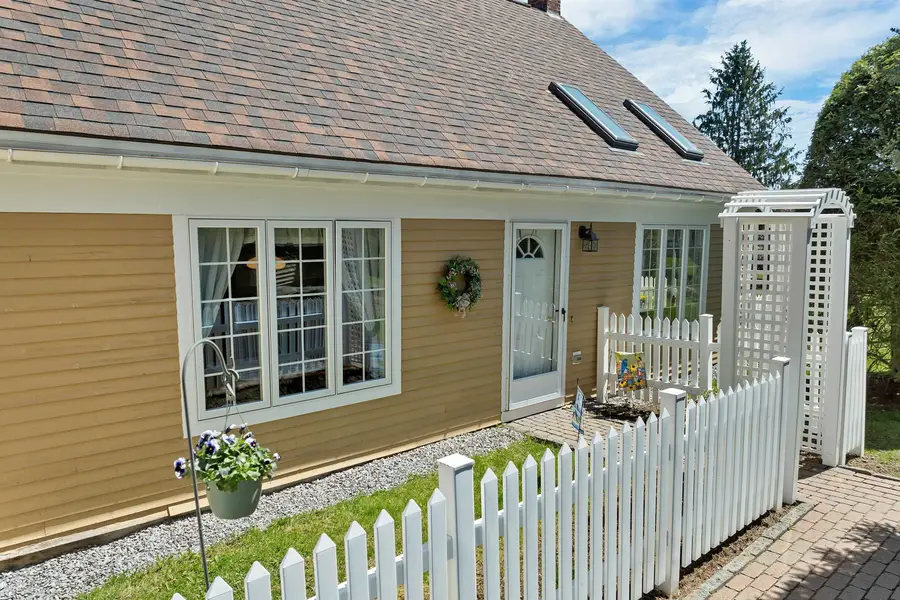 27 Harvest Lane, Laconia, NH 03246 - #2