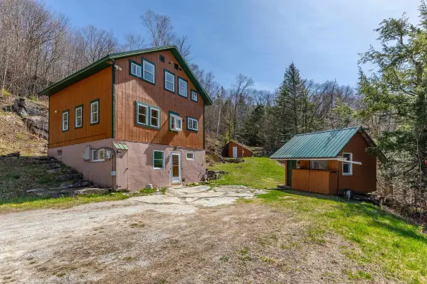 769 Straight Road, Mount Holly, VT 05730