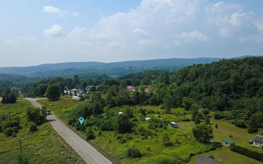 000 New Boston Road #3, Saint Johnsbury, VT 05819 - #2
