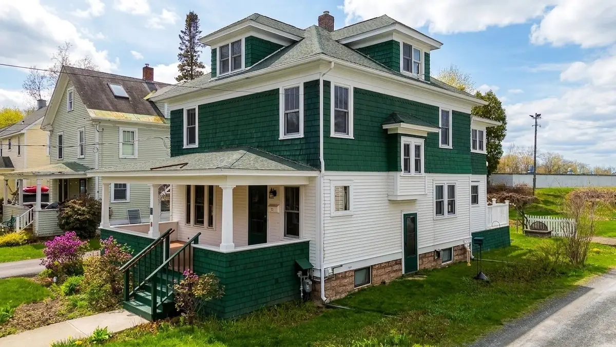25 University Terrace, Burlington, VT 05401 - #1