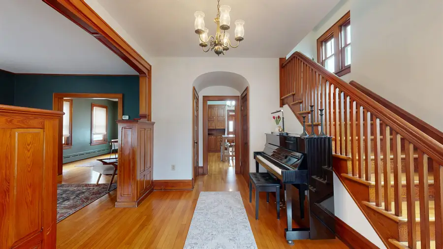 25 University Terrace, Burlington, VT 05401 - #2
