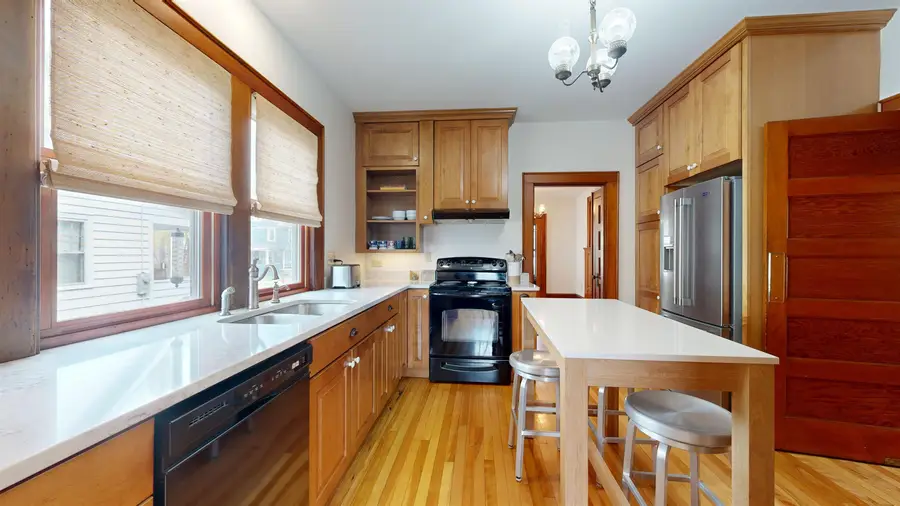 25 University Terrace, Burlington, VT 05401 - #3