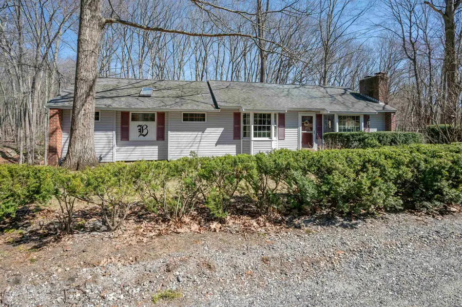 226 Amesbury Road, Kensington, NH 03833 - #3