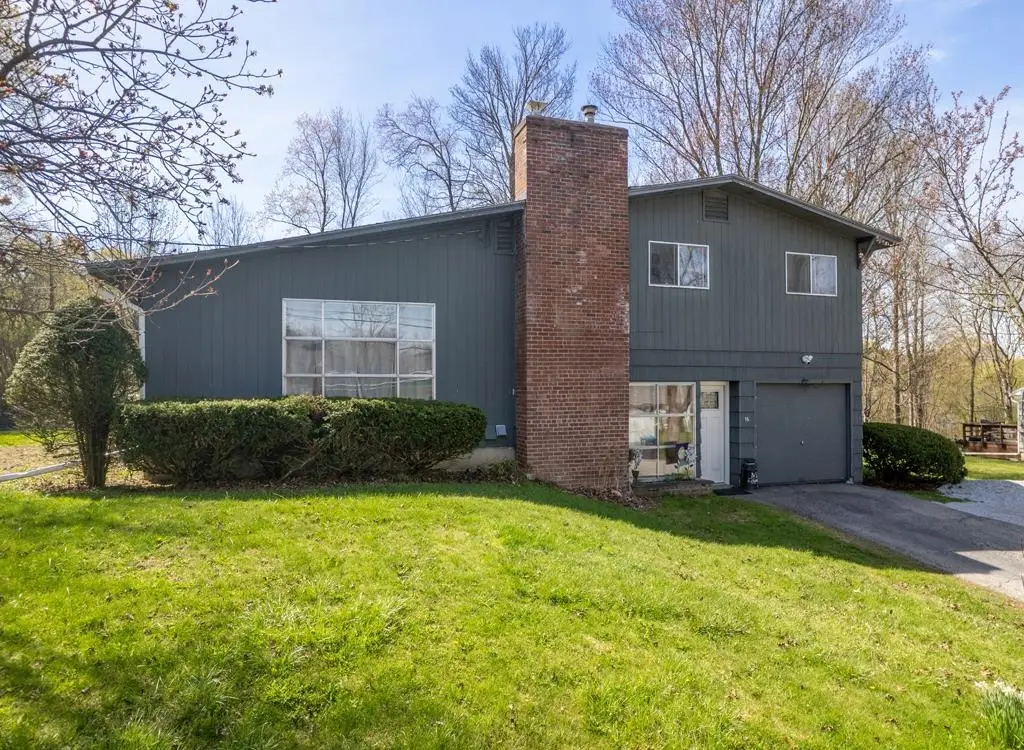 16 Giorgetti Boulevard, Rutland, VT 05701 - #1