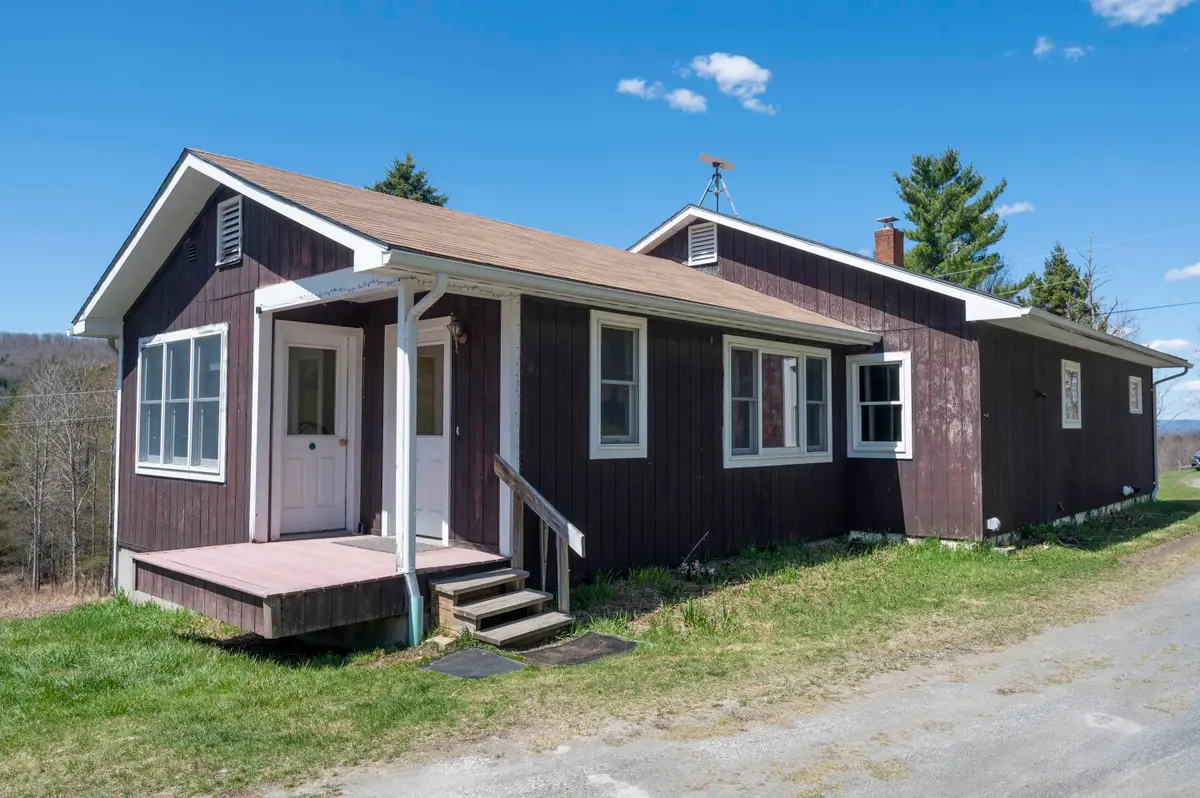 246 Gray Road, Plainfield, VT 05667 - #1