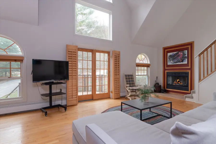 31 Plumley Avenue, Ludlow, VT 05149 - #3
