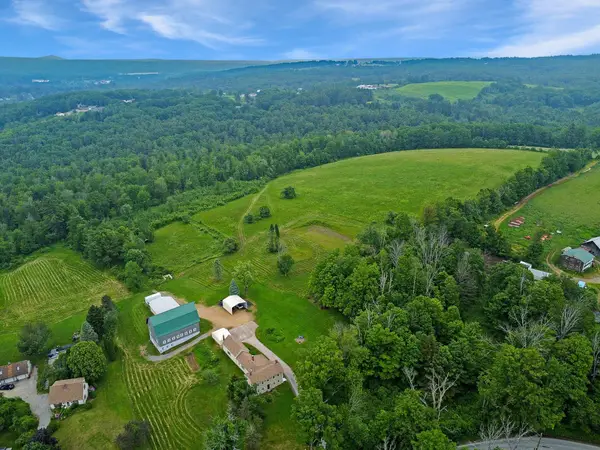 32 Bean Hill Road, Northfield, NH 03276