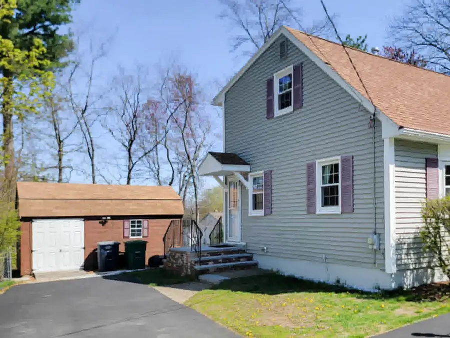 10 Cambridge Road, Nashua, NH 03062 - #2