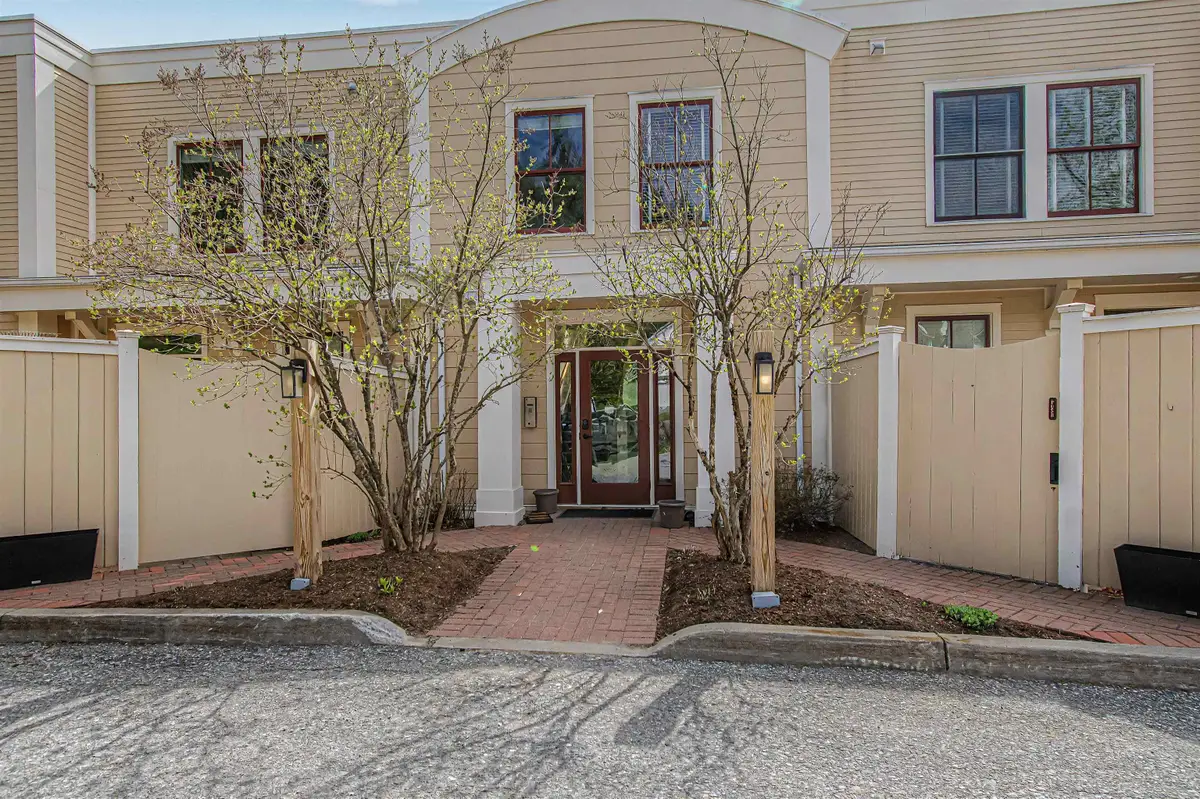 162 South Main Street #3D, Stowe, VT 05672 - #1